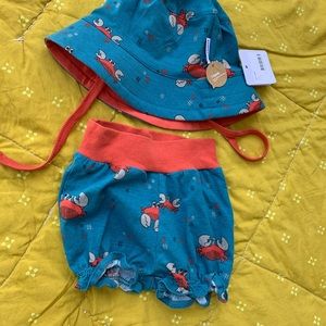 Summer Hat and Bloomer bundle baby